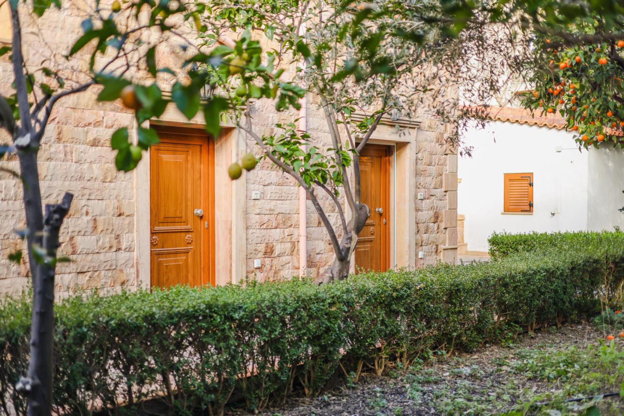 Archontiko Frideriki Luxury Apartments Chios Town Exteriör bild