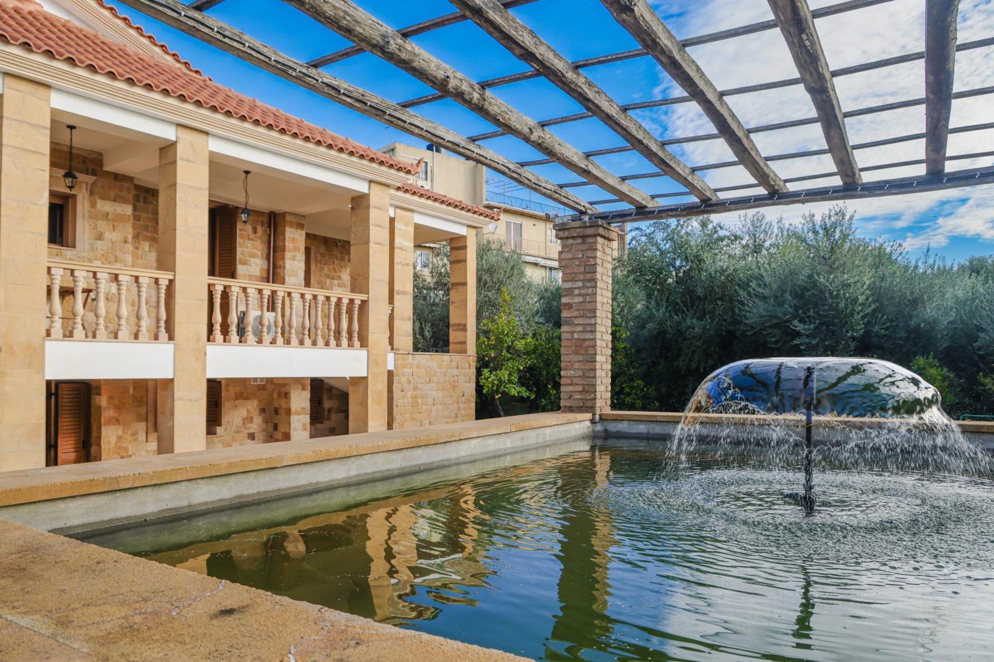Archontiko Frideriki Luxury Apartments Chios Town Exteriör bild