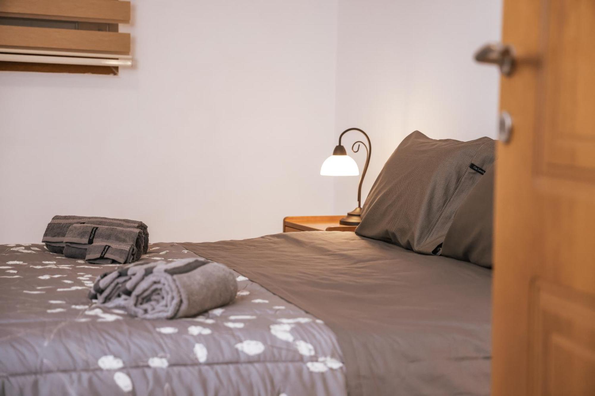 Archontiko Frideriki Luxury Apartments Chios Town Exteriör bild