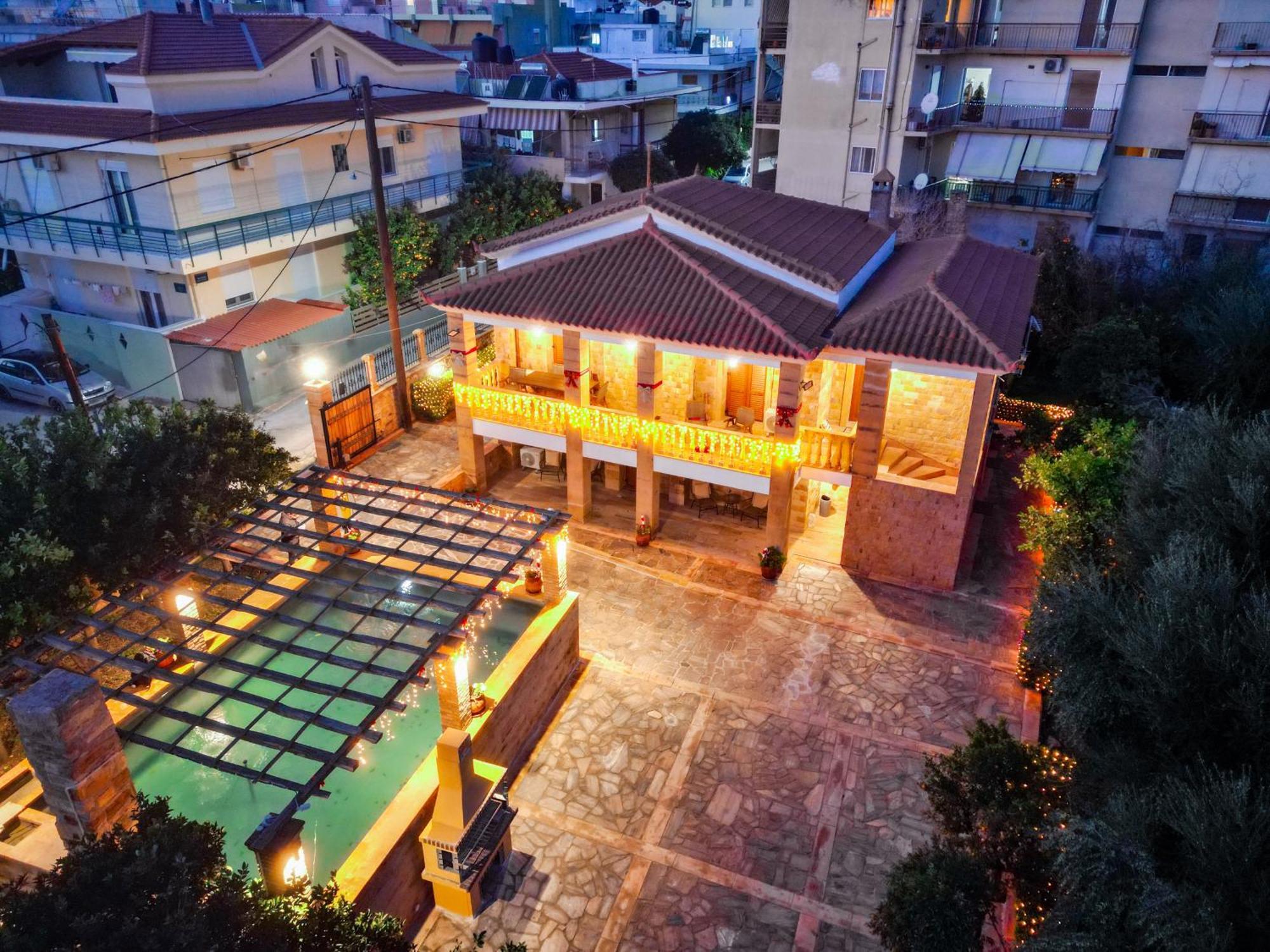 Archontiko Frideriki Luxury Apartments Chios Town Exteriör bild
